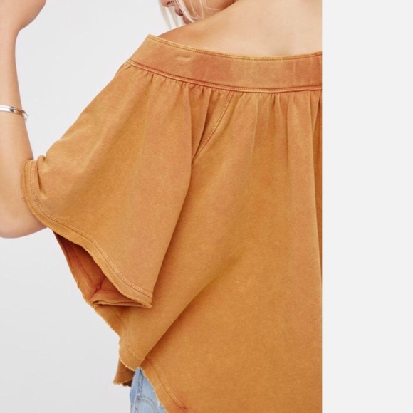 New Free People Kiss me off shoulder top NWT - Picture 3 of 4